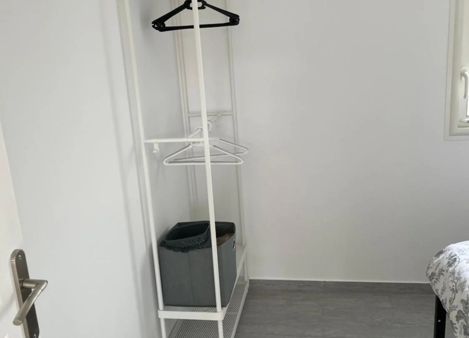 Appartement T2 Avec Terrasse Et Cour Cavaillon 0*,  France