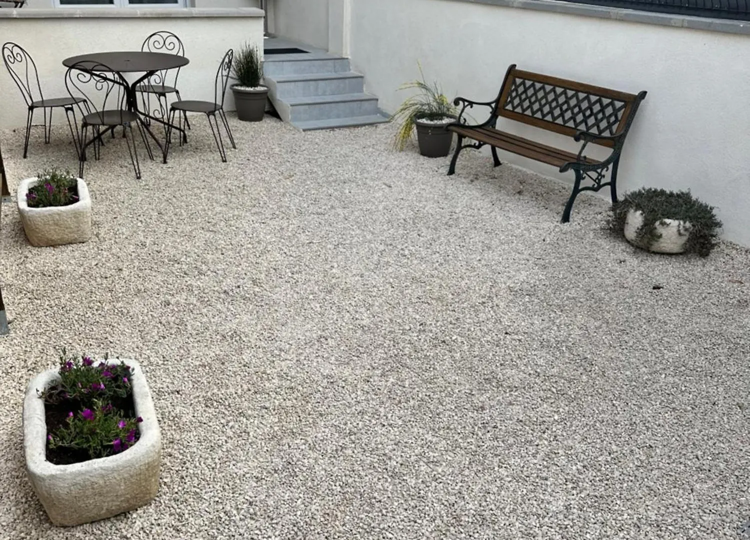 דירה קאביון Appartement T2 Avec Terrasse Et Cour